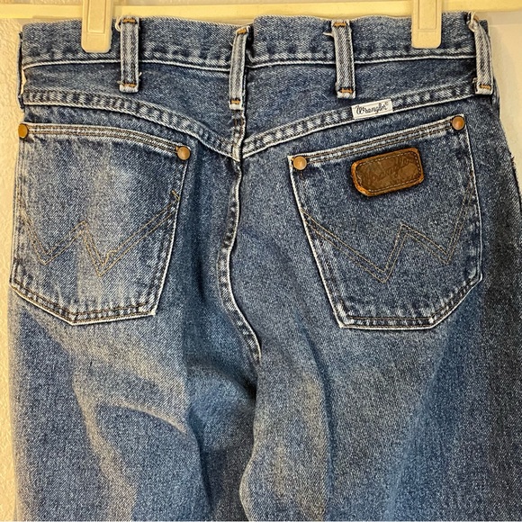 Wrangler High Rise Vintage Jeans 32x34 - Picture 5 of 8